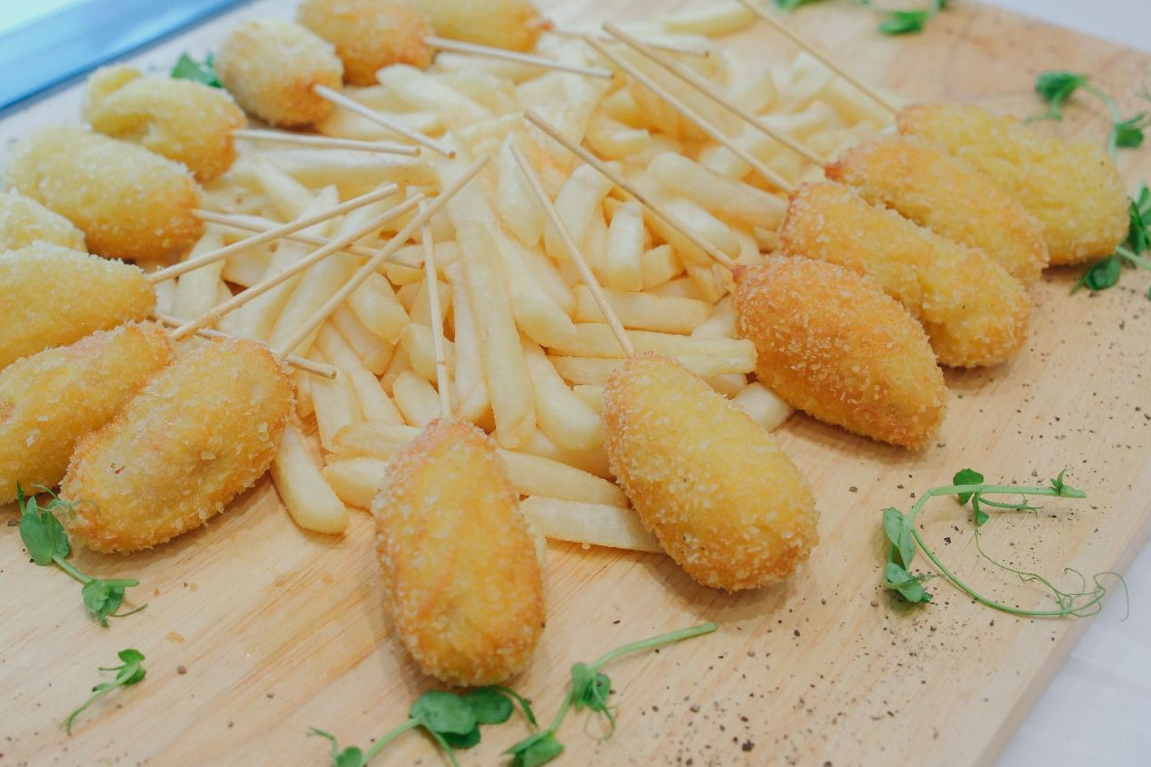 Korean Style Hot Dog Stick w/ Honey Mustard