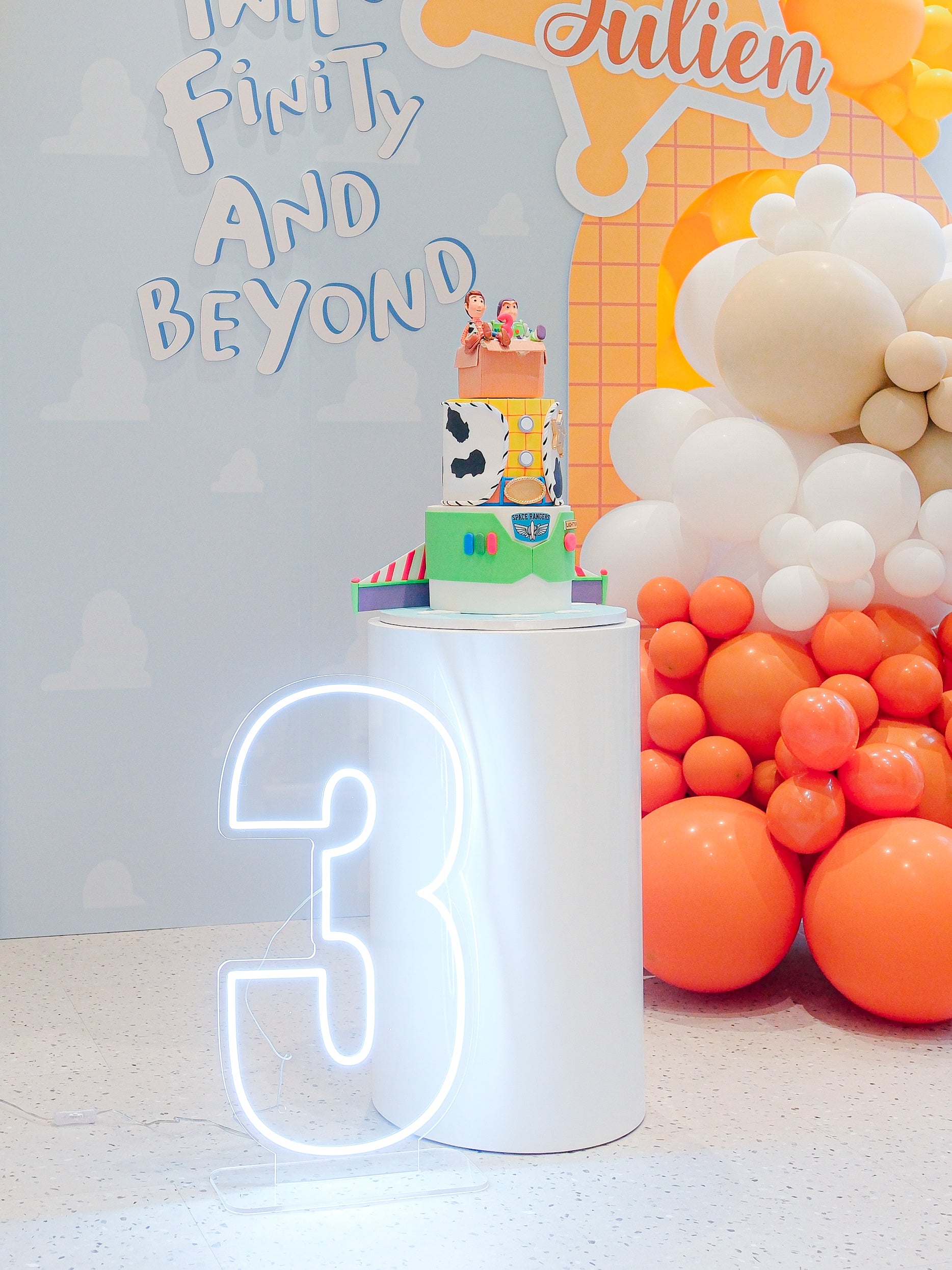 Neon Lights ("3" Only)